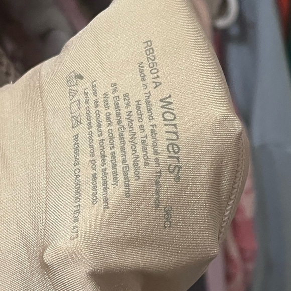 Warner's Cream Contour Bra - Picture 3 of 3